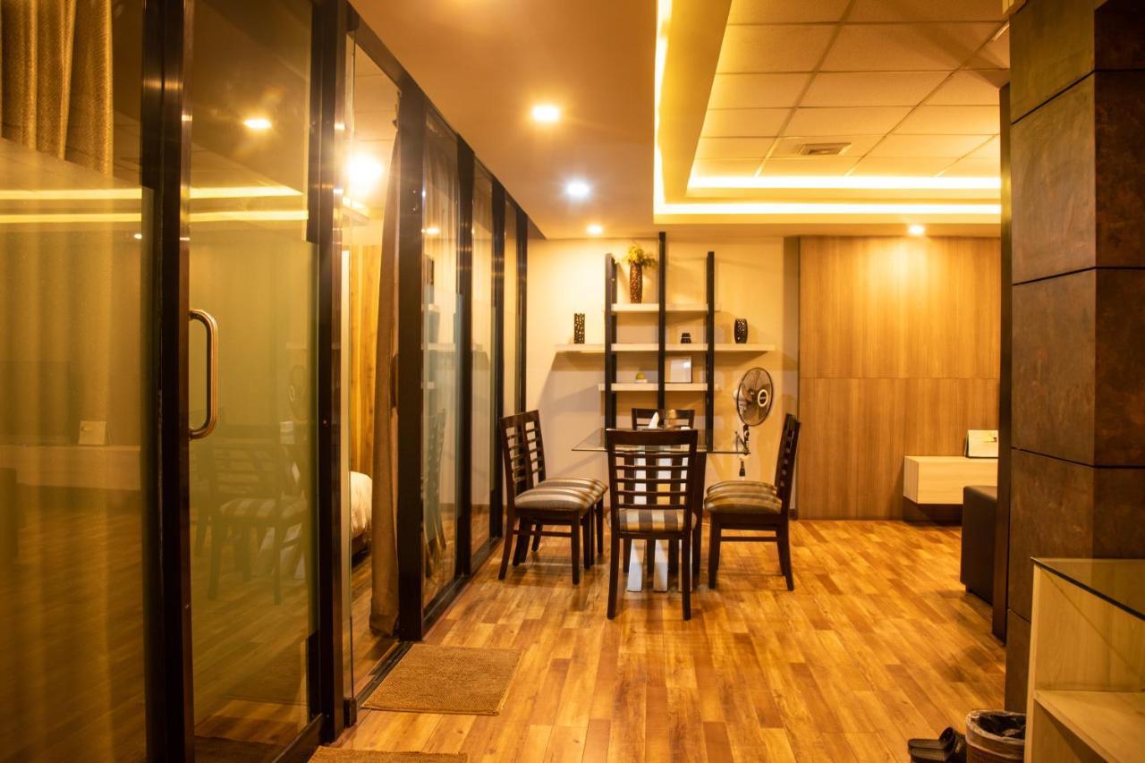 Classic Serviced Apartments Jawlakhel Exterior foto